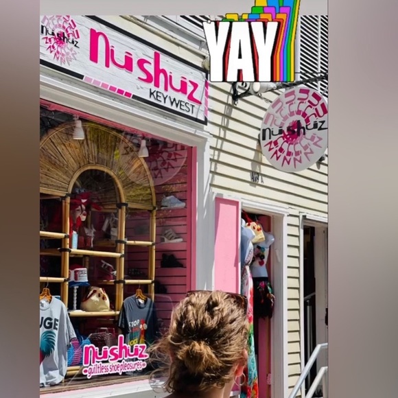 Be Yourself Beaded Intricate Hand Crafted High Quality Beaded Crossbody Clutch - Picture 13 of 13